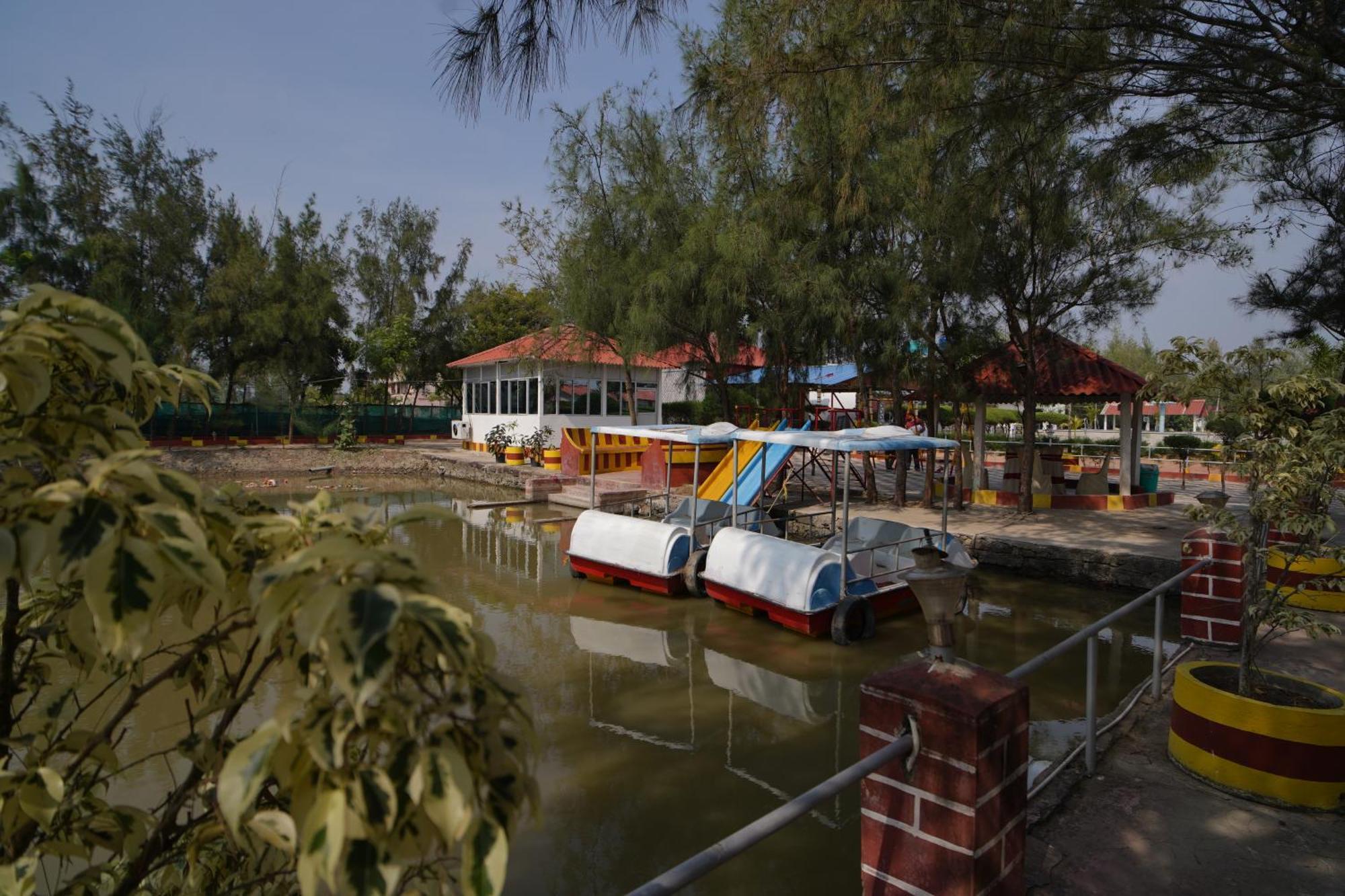 Lake View Village Resort Tajpur Exterior foto