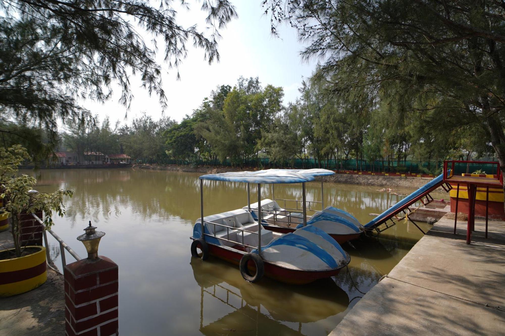 Lake View Village Resort Tajpur Exterior foto