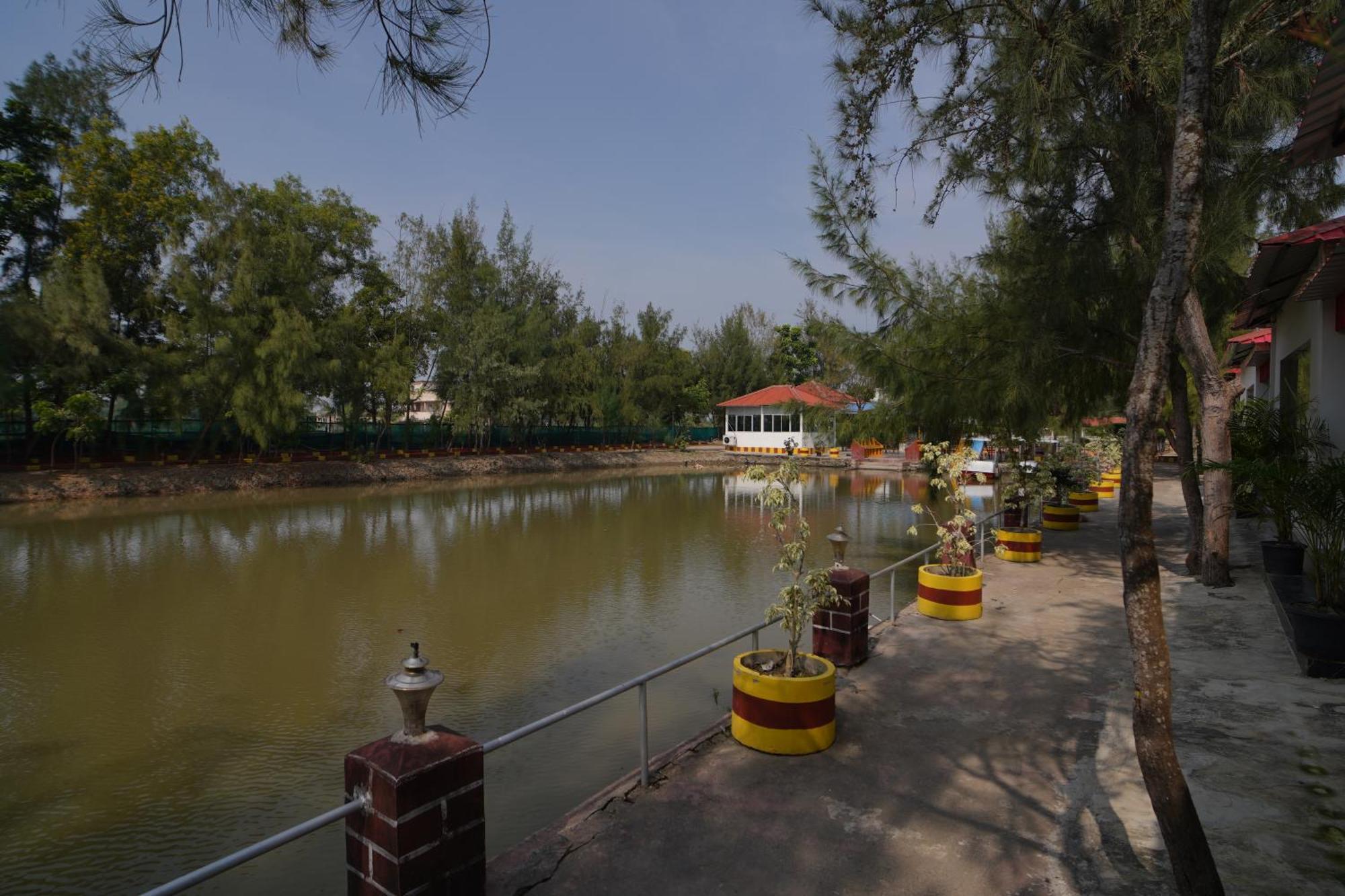 Lake View Village Resort Tajpur Exterior foto